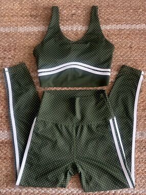 Wilo The Label Bra Top and Leggings Set